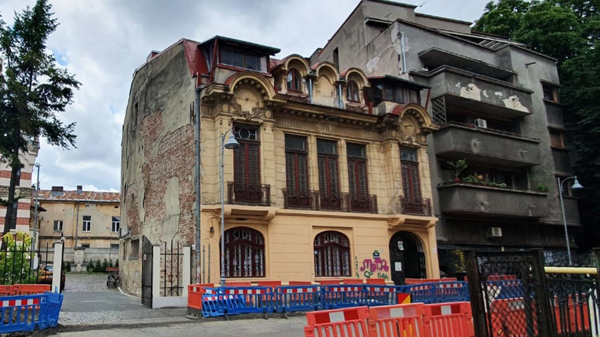 Historic Building - Romana, Bucharest